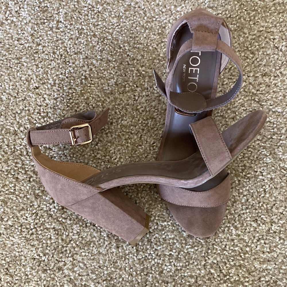 Lavender Grey Strappy Heel
